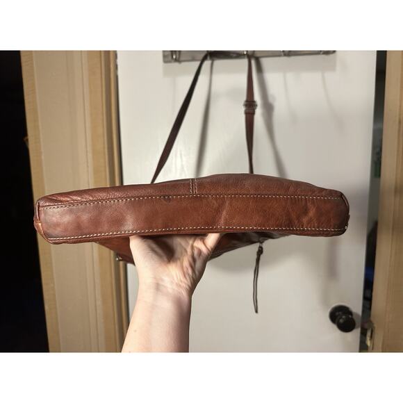 Margot of New York Beautiful Large Leather Crossbody / Shoulder Purse - Picture 16 of 16